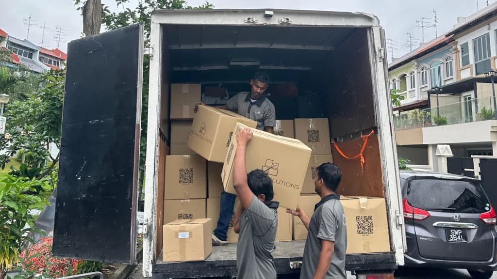 Moving Solutions team